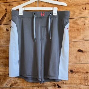 Hylete Mens Training Shorts Zipperd Side Pockets Above The Knee Grey